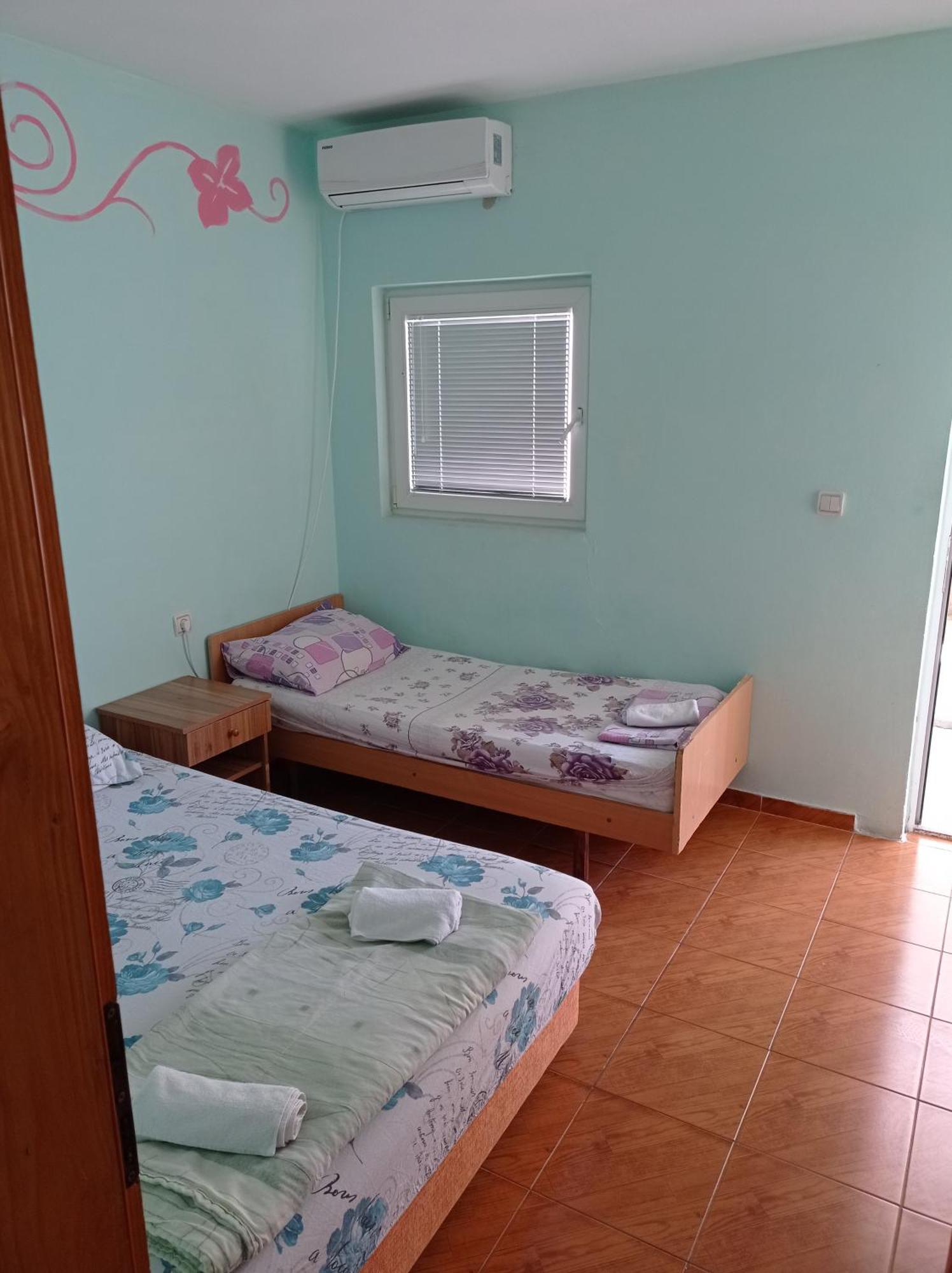 Apartmani Pikula Sutomore Buitenkant foto